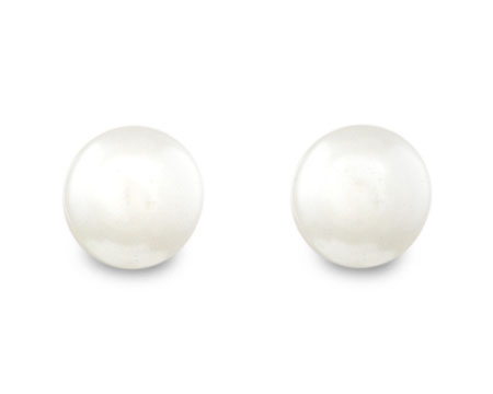 Off-White Color Pearl Stud Earrings (8mm) 